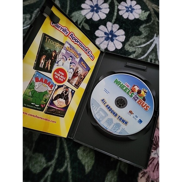The Wheels on the Bus: All Around Town (DVD, 2013) Voice Of Roger Daltrey, Kids - Picture 4 of 5